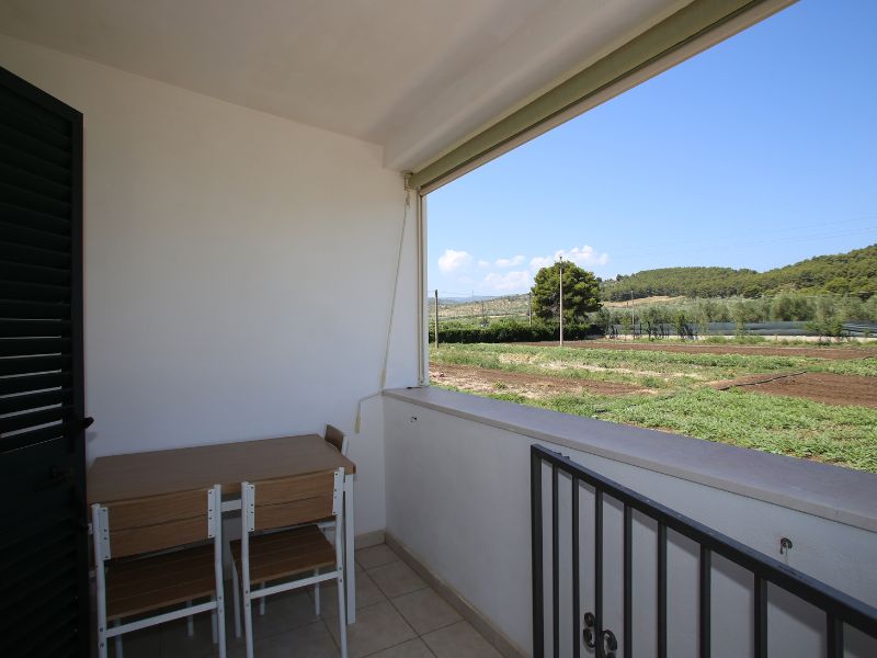 xr:d:DAGCTXlYANI:3,j:4106581703609742388,t:24041313